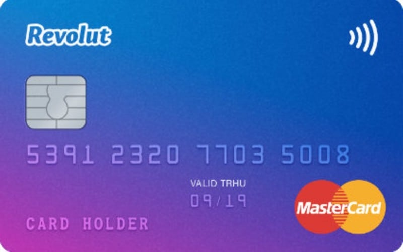 Revolut Italia carta recensioni